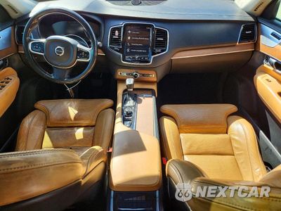 Zdjęcie 8 z 13 samochodu: 2016 VOLVO XC90 T6 VIN:YV4A22PLXG1088096 - miniatura