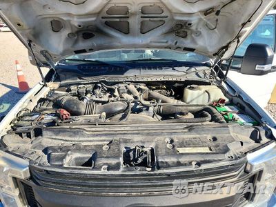 Zdjęcie 11 z 12 samochodu: 2019 FORD F550 SUPER DUTY VIN:1FDUF5GT3KDA04497 - miniatura