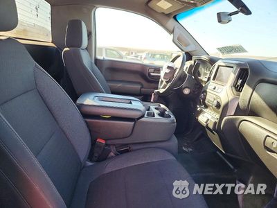 Zdjęcie 10 z 12 samochodu: 2021 CHEVROLET SILVERADO C1500 VIN:3GCNWAEH9MG105999 - miniatura