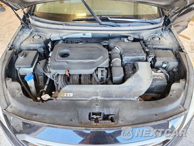 Zdjęcie 11 z 12 samochodu: 2016 HYUNDAI SONATA LIMITED VIN:5NPE34AF7GH305628 - miniatura