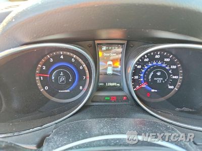Zdjęcie 9 z 13 samochodu: 2015 HYUNDAI SANTA FE SPORT 2.0T VIN:5XYZWDLA1FG263201 - miniatura