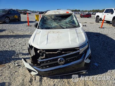 Piąte zdjęcie samochodu w środku: 2022 VOLKSWAGEN TAOS S VIN:3VVAX7B28NM079088 - miniatura