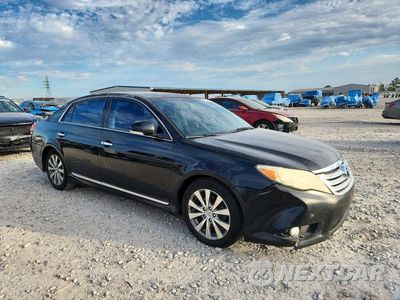 Czwarte zdjęcie samochodu z boku: 2011 TOYOTA AVALON LIMITED VIN:4T1BK3DB2BU392924 - miniatura