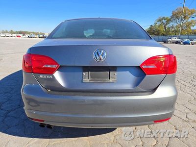 Zdjęcie 6 z 12 samochodu: 2013 VOLKSWAGEN JETTA BASE VIN:3VW2K7AJ7DM420485 - miniatura