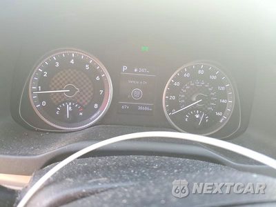 Zdjęcie 9 z 12 samochodu: 2020 HYUNDAI ELANTRA SEL VIN:5NPD84LF8L8625626 - miniatura