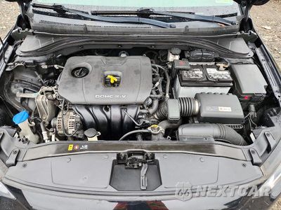 Zdjęcie 11 z 12 samochodu: 2018 HYUNDAI ELANTRA VALUE EDITION VIN:5NPD84LF1JH276774 - miniatura