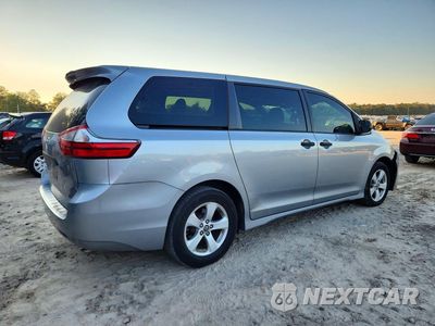 Trzecie zdjęcie samochodu z tyłu: 2018 TOYOTA SIENNA L VIN:5TDZZ3DC2JS921718 - miniatura