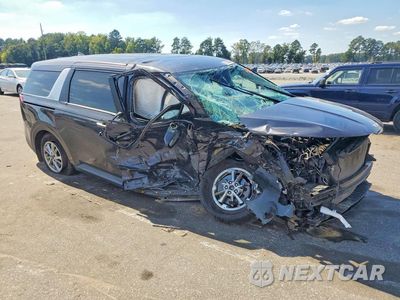 Czwarte zdjęcie samochodu z boku: 2024 KIA CARNIVAL LX VIN:KNDNB4H31R6434539 - miniatura