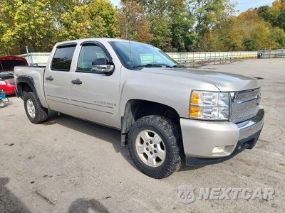 Czwarte zdjęcie samochodu z boku: 2008 CHEVROLET SILVERADO K1500 VIN:3GCEK13308G294633 - miniatura