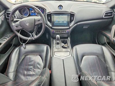 Zdjęcie 8 z 12 samochodu: 2017 MASERATI GHIBLI VIN:ZAM57XSA9H1235787 - miniatura
