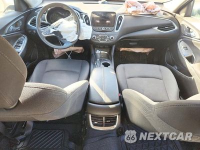 Zdjęcie 8 z 12 samochodu: 2020 CHEVROLET MALIBU LT VIN:1G1ZD5ST4LF094961 - miniatura
