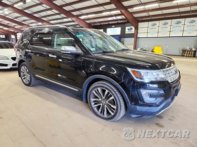 Czwarte zdjęcie samochodu z boku: 2016 FORD EXPLORER PLATINUM VIN:1FM5K8HT0GGB48613 - miniatura