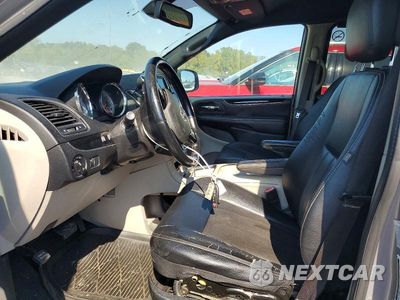 Zdjęcie 7 z 13 samochodu: 2019 DODGE GRAND CARAVAN SXT VIN:2C4RDGCG4KR659995 - miniatura