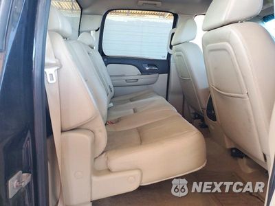 Zdjęcie 10 z 13 samochodu: 2008 CHEVROLET SILVERADO K2500 HEAVY DUTY VIN:1GCHK23K88F197451 - miniatura