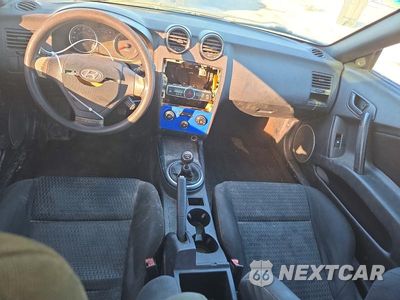 Zdjęcie 8 z 12 samochodu: 2007 HYUNDAI TIBURON GS VIN:KMHHM66DX7U261672 - miniatura