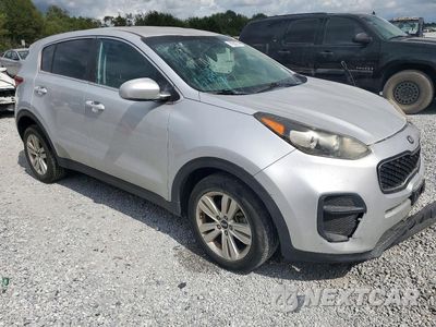 Czwarte zdjęcie samochodu z boku: 2018 KIA SPORTAGE LX VIN:KNDPM3ACXJ7473295 - miniatura