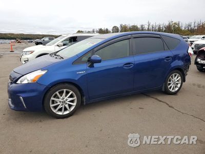 2013 TOYOTA PRIUS V TWO JTDZN3EU7D3231133 - główne zdjęcie licytacji z USA - miniatura