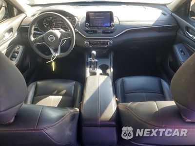Zdjęcie 8 z 13 samochodu: 2021 NISSAN ALTIMA SR VIN:1N4BL4CV7MN325659 - miniatura
