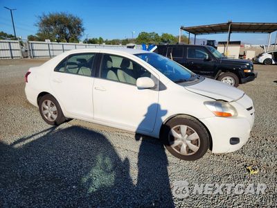 Czwarte zdjęcie samochodu z boku: 2008 TOYOTA YARIS BASE VIN:JTDBT923181204520 - miniatura