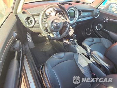 Zdjęcie 8 z 12 samochodu: 2013 MINI COOPER S CLUBMAN VIN:WMWZG3C54DT576686 - miniatura