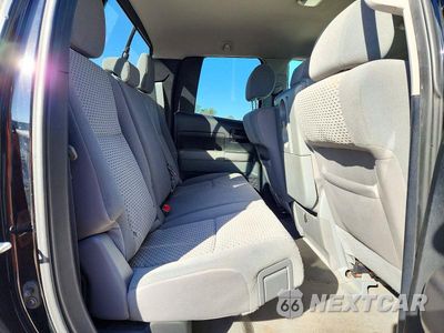Zdjęcie 10 z 12 samochodu: 2010 TOYOTA TUNDRA DOUBLE CAB SR5 VIN:5TFUM5F16AX005991 - miniatura
