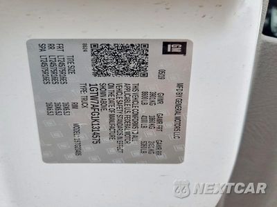 Zdjęcie 13 z 13 samochodu: 2019 GMC SAVANA 2500 CARGO DELIVERY VAN VIN:1GTW7AFG1K1314575 - miniatura