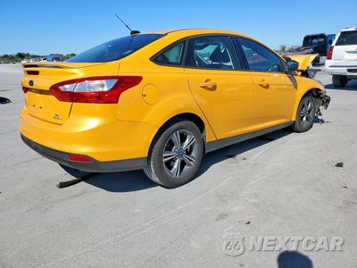 Trzecie zdjęcie samochodu z tyłu: 2012 FORD FOCUS SE VIN:1FAHP3F23CL399410 - miniatura