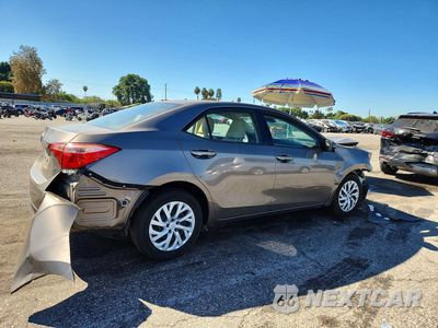 Trzecie zdjęcie samochodu z tyłu: 2017 TOYOTA COROLLA LE VIN:5YFBURHE0HP726749 - miniatura
