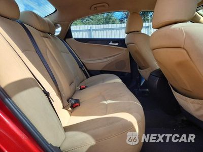 Zdjęcie 10 z 12 samochodu: 2012 HYUNDAI SONATA GLS VIN:5NPEB4AC4CH357947 - miniatura
