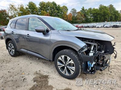Czwarte zdjęcie samochodu z boku: 2021 NISSAN ROGUE SV VIN:5N1AT3BB5MC676228 - miniatura