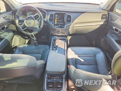 Zdjęcie 8 z 13 samochodu: 2020 VOLVO XC90 T6 MOMENTUM VIN:YV4A22PK9L1568812 - miniatura