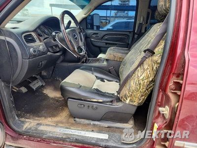 Zdjęcie 7 z 12 samochodu: 2014 GMC SIERRA K2500 DENALI VIN:1GT125E81EF176988 - miniatura