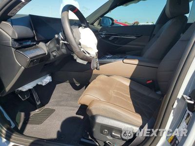 Zdjęcie 7 z 13 samochodu: 2024 BMW I5 EDRIVE 40 VIN:WBY33FK07RCS50950 - miniatura