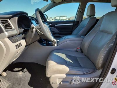 Zdjęcie 7 z 13 samochodu: 2014 TOYOTA HIGHLANDER XLE VIN:5TDJKRFH7ES021903 - miniatura