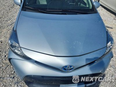 Zdjęcie 11 z 12 samochodu: 2015 TOYOTA PRIUS V TWO VIN:JTDZN3EU2FJ038564 - miniatura