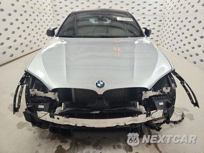 Piąte zdjęcie samochodu w środku: 2019 BMW X6 M VIN:5YMKW8C5XK0Y75030 - miniatura
