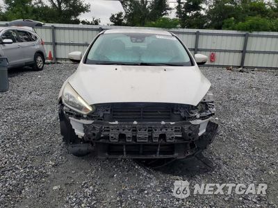 Piąte zdjęcie samochodu w środku: 2016 FORD FOCUS TITANIUM VIN:1FADP3J27GL232835 - miniatura