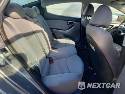Zdjęcie 10 z 13 samochodu: 2013 HYUNDAI ELANTRA GLS VIN:5NPDH4AE0DH167401 - miniatura