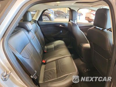 Zdjęcie 10 z 12 samochodu: 2016 FORD FOCUS SE VIN:1FADP3K23GL316116 - miniatura
