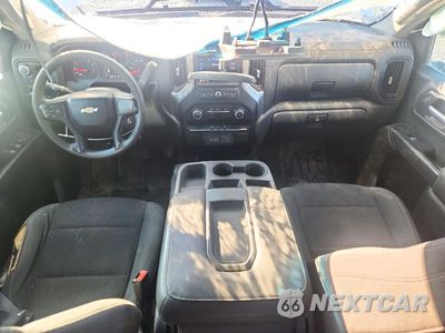 Zdjęcie 8 z 12 samochodu: 2021 CHEVROLET SILVERADO K1500 VIN:3GCUYAEF3MG354108 - miniatura