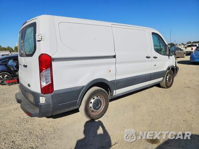 Trzecie zdjęcie samochodu z tyłu: 2016 FORD TRANSIT T-150 VIN:1FTYE1YM9GKB17995 - miniatura