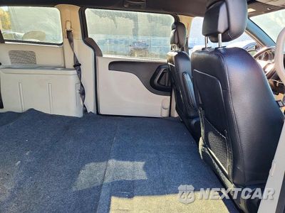 Zdjęcie 11 z 13 samochodu: 2019 DODGE GRAND CARAVAN SXT VIN:2C4RDGCG5KR772547 - miniatura