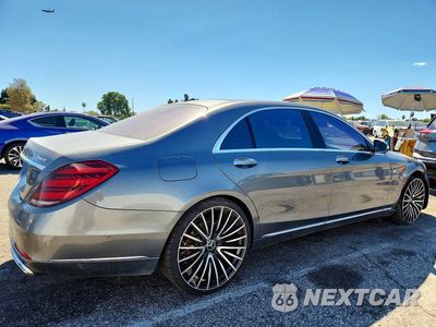 Trzecie zdjęcie samochodu z tyłu: 2019 MERCEDES-BENZ S 560 4MATIC VIN:WDDUG8GB6KA457739 - miniatura