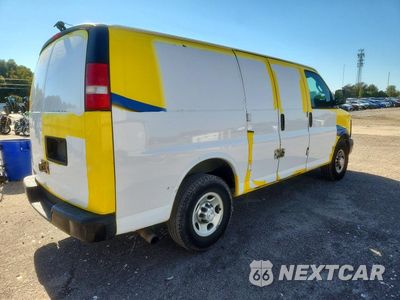 Trzecie zdjęcie samochodu z tyłu: 2016 CHEVROLET EXPRESS G3500 VIN:1GCZGGFG5G1195131 - miniatura