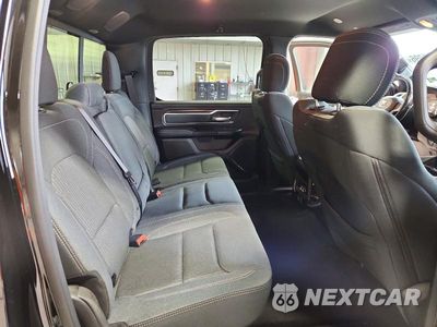 Zdjęcie 10 z 12 samochodu: 2021 RAM 1500 BIG HORN/LONE STAR VIN:1C6SRFFT3MN512645 - miniatura