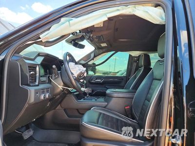 Zdjęcie 7 z 12 samochodu: 2025 GMC SIERRA K2500 AT4X VIN:1GT4UZEY3SF314590 - miniatura