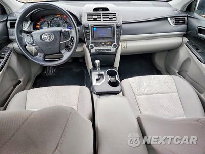 Zdjęcie 8 z 12 samochodu: 2014 TOYOTA CAMRY LE VIN:4T4BF1FK0ER342751 - miniatura