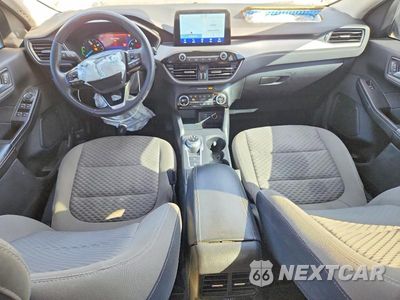 Zdjęcie 8 z 13 samochodu: 2021 FORD ESCAPE SE VIN:1FMCU0BZ6MUA10300 - miniatura