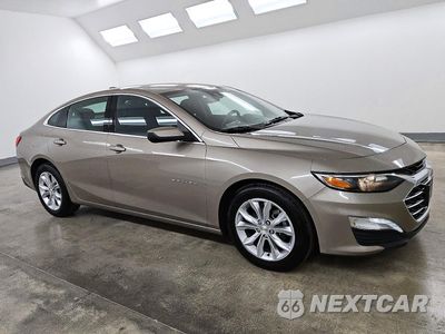 Czwarte zdjęcie samochodu z boku: 2023 CHEVROLET MALIBU LT VIN:1G1ZD5ST6PF247703 - miniatura