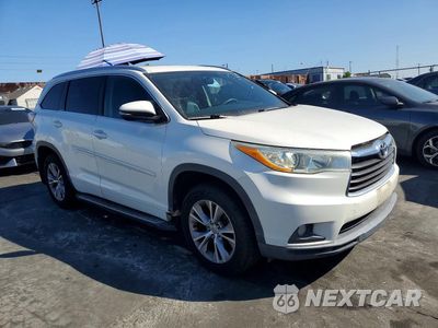 Czwarte zdjęcie samochodu z boku: 2014 TOYOTA HIGHLANDER XLE VIN:5TDKKRFH7ES034428 - miniatura